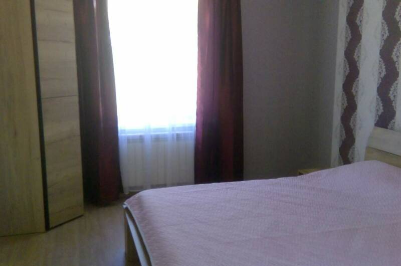 Бордовая гостиная (комфорт)