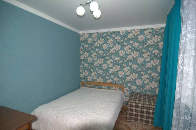 Номер с удобствами на 2−3 чел