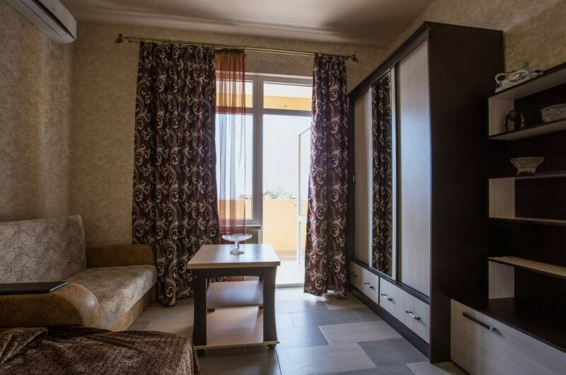 Комната с видом на море 3 местная (6)