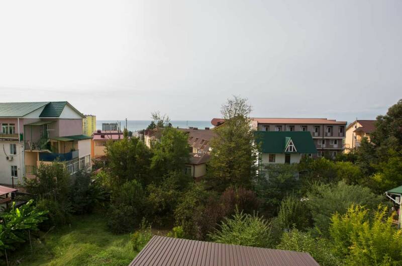 Комната с балконом и видом на море 3 местная (7)