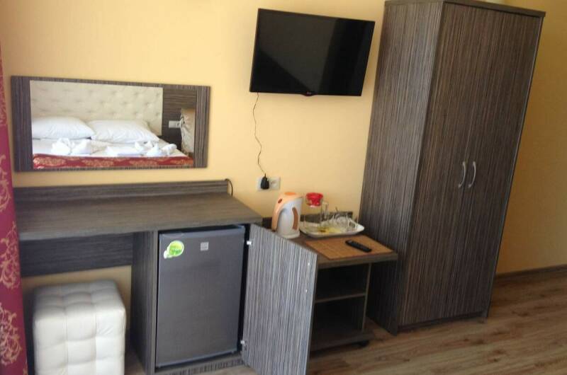 Трёхместный номер с балконом