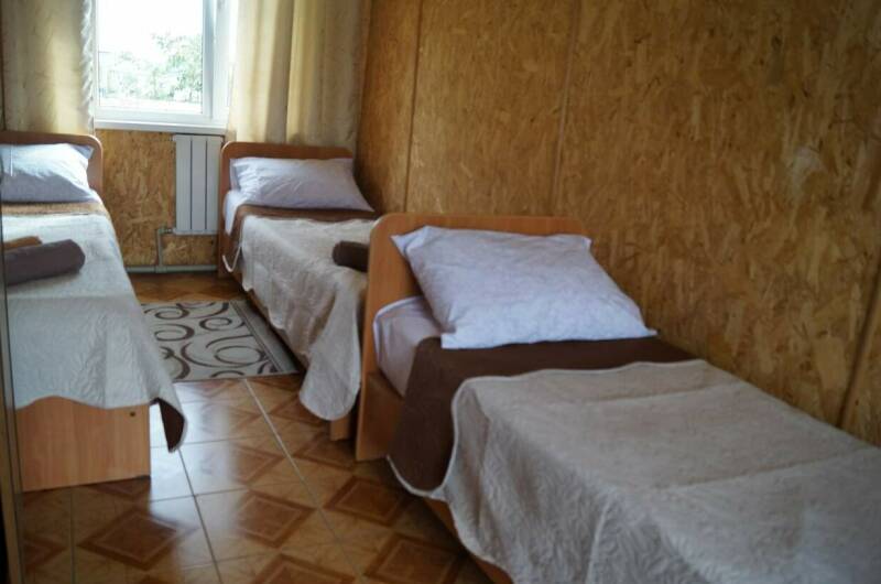 Трехместный эконом с удобствами на этаже