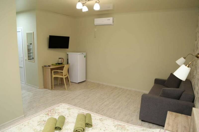 «Комфорт» (2 этаж) 2 -местный — № 12, № 14, № 15