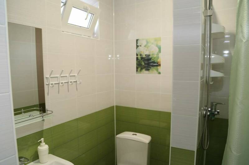 «Комфорт» (2 этаж) 2 -местный — № 12, № 14, № 15