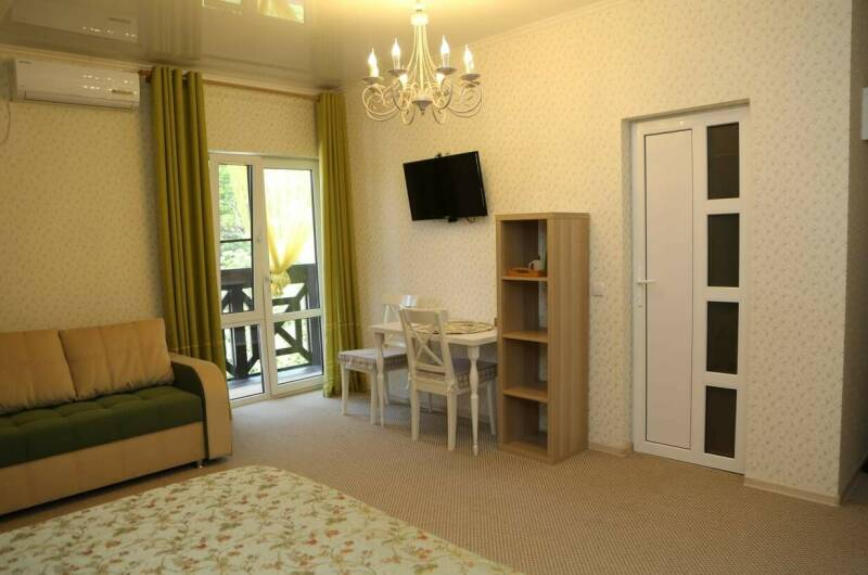 «Комфорт» 2−х местный (2 этаж номер 7 и 6)