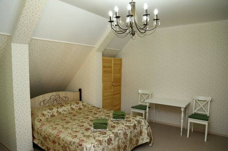 «Комфорт» 2−х местный (2 этаж номер 7 и 6)