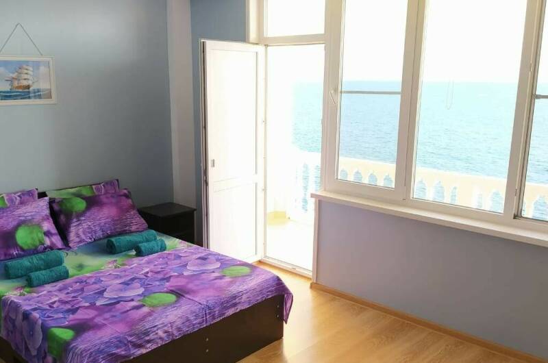 Номер ''Лазурный'' с видом на море и балконом