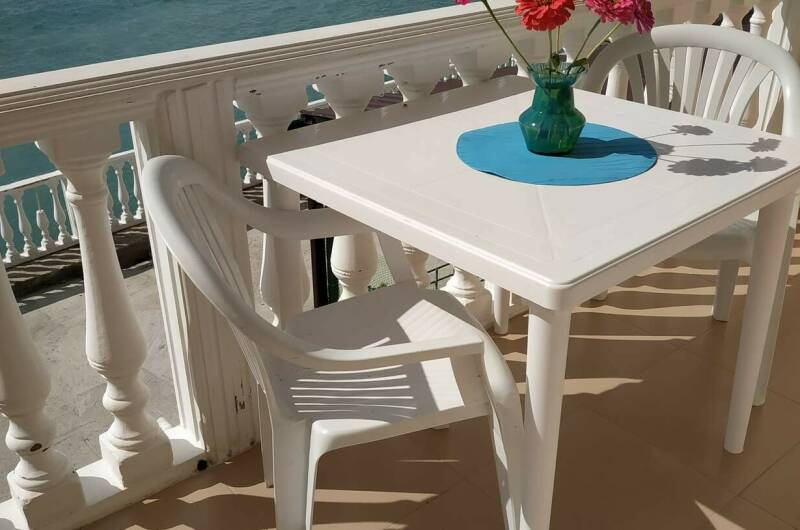 Номер ''Лазурный'' с видом на море и балконом