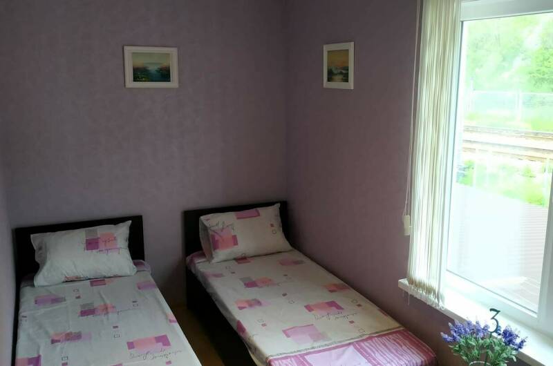 Бюджетный номер ''Лавандовый'' с видом на горы