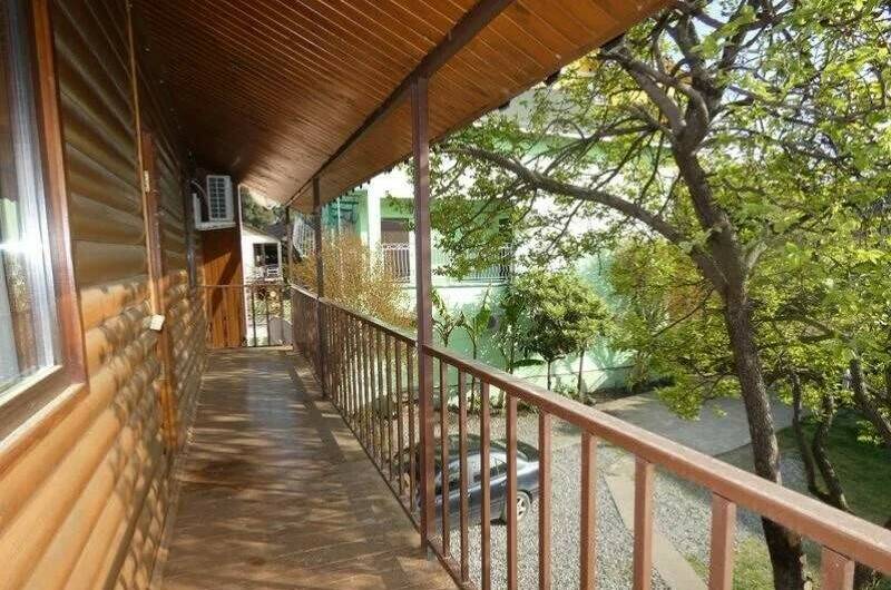 Трехместный номер «Комфорт» (2 этаж)