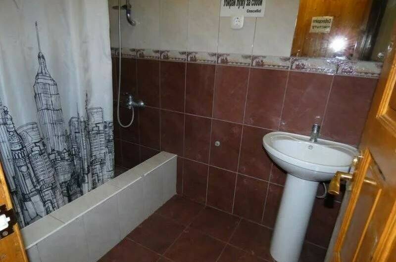 Трехместный номер «Комфорт» (2 этаж)