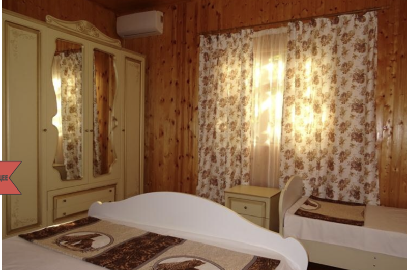 Трехместный номер «Комфорт» (2 этаж)