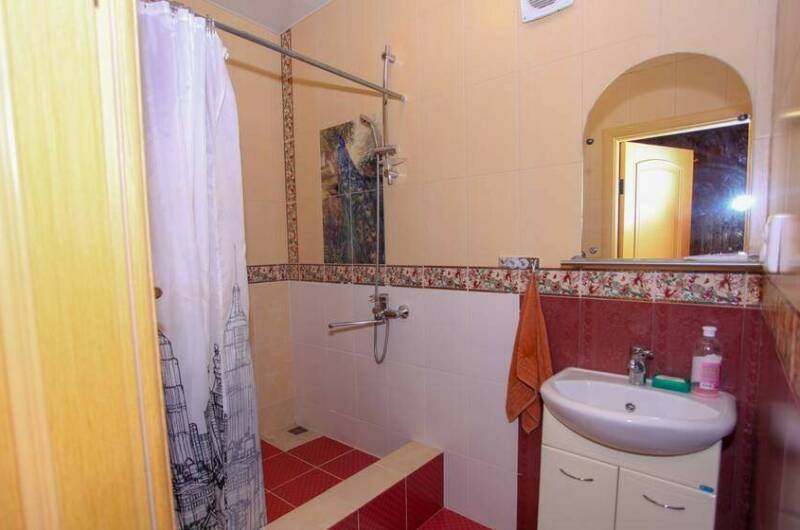 Трехместный номер «Комфорт+» (2 этаж)