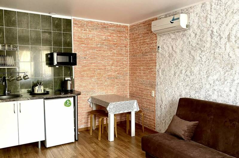 Двухкомнатная студия