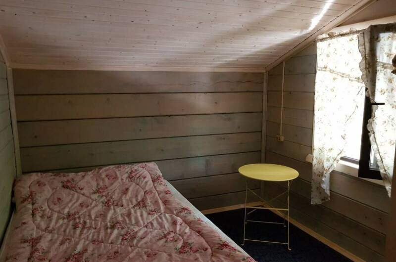 Этаж в доме 75 кв. м