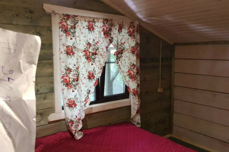 Этаж в доме 75 кв. м