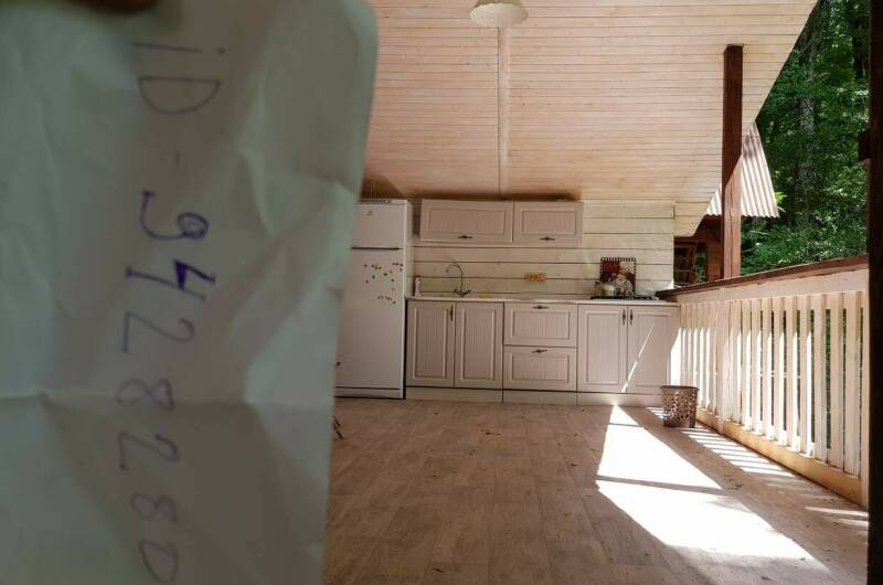 Этаж в доме 75 кв. м