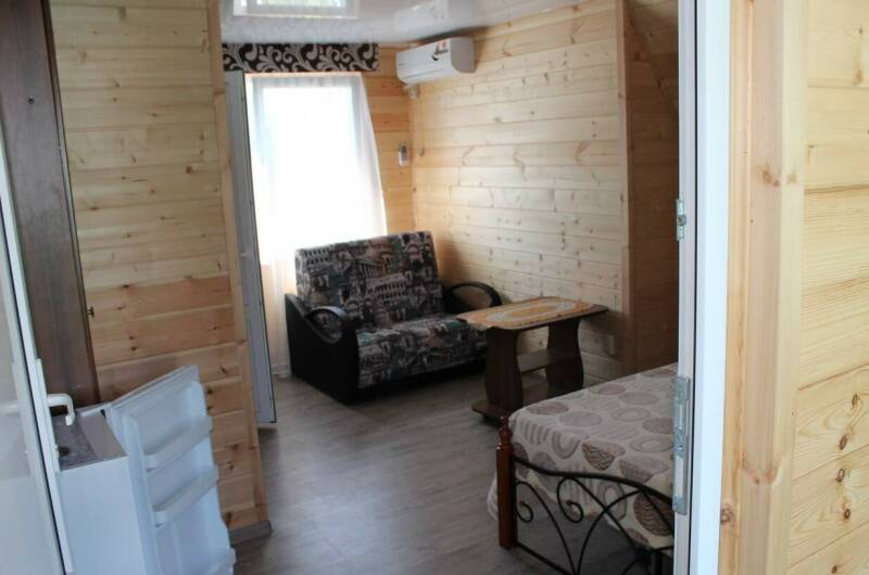 Трёхместный номер с удобствами