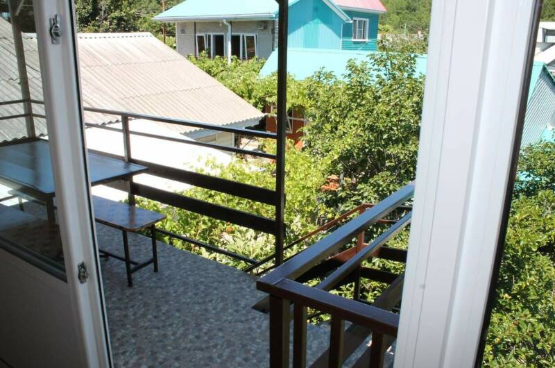 Трёхместный номер с удобствами