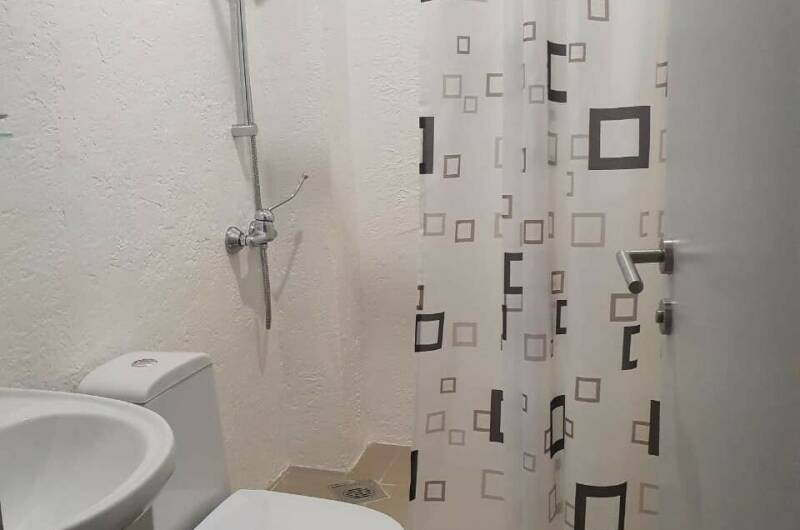 Студия с кухней трёхместная