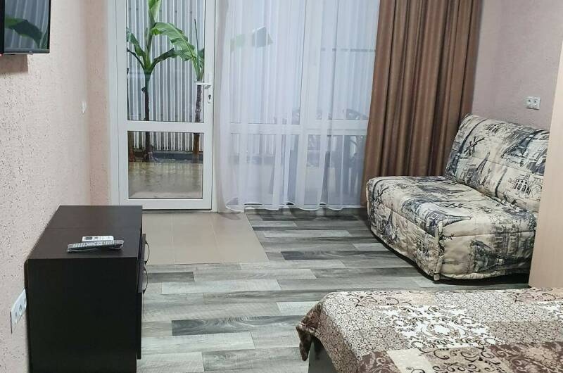 Студия с кухней четырёхместная