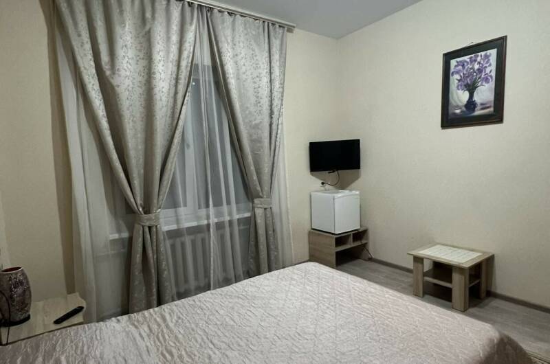 Двухместный номер с удобствами и балконом (11)