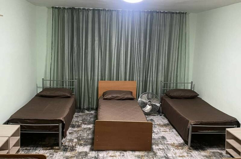 Четырех, пятиместный «Эконом»