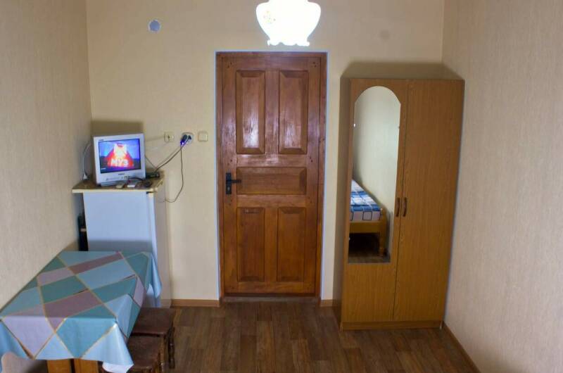 Трехместный номер «Эконом» 03−07