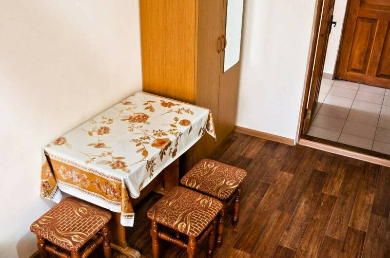 Трехместный номер «Эконом» 03−04