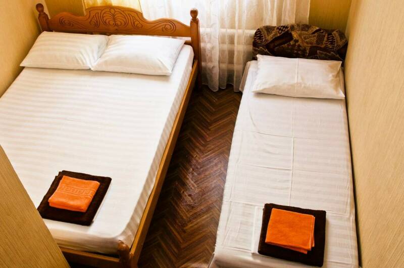 Двухместный номер с удобствами 01−02