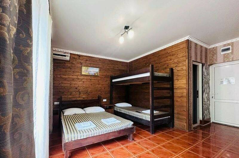 Четырехместный «Семейный» с доп. местом