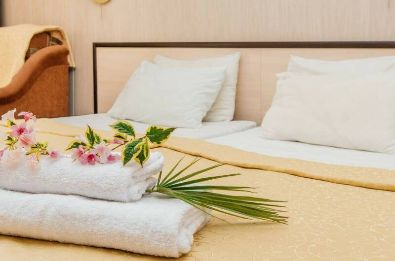 Трехместный номер с балконом