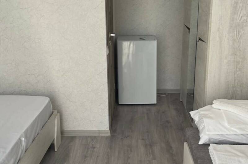 Четырёхместный номер с удобствами (улучшенный)