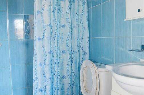 «Люкс» до 5 человек двухкомнатный