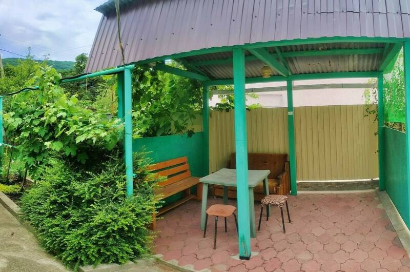 Домик семейный