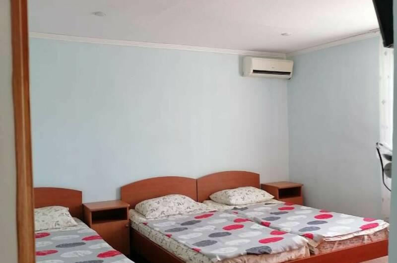 № 3. Трёхместный