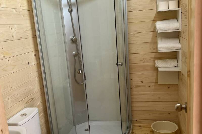 Трехместный домик