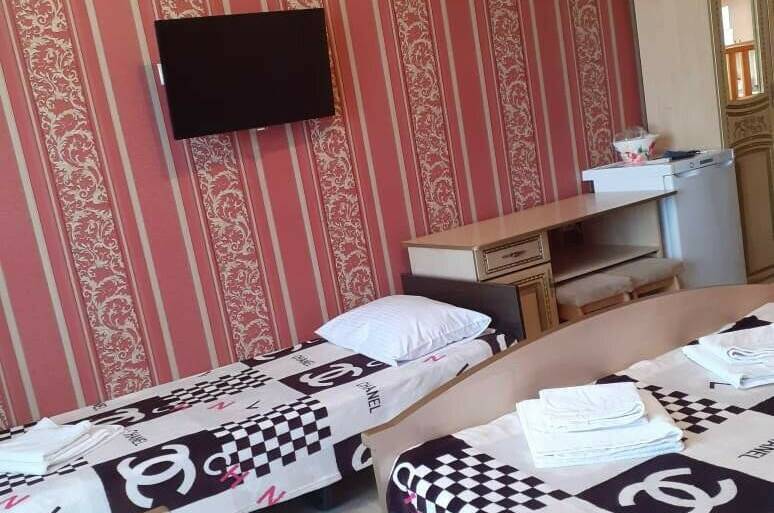 Номер 4-х местный с удобствами