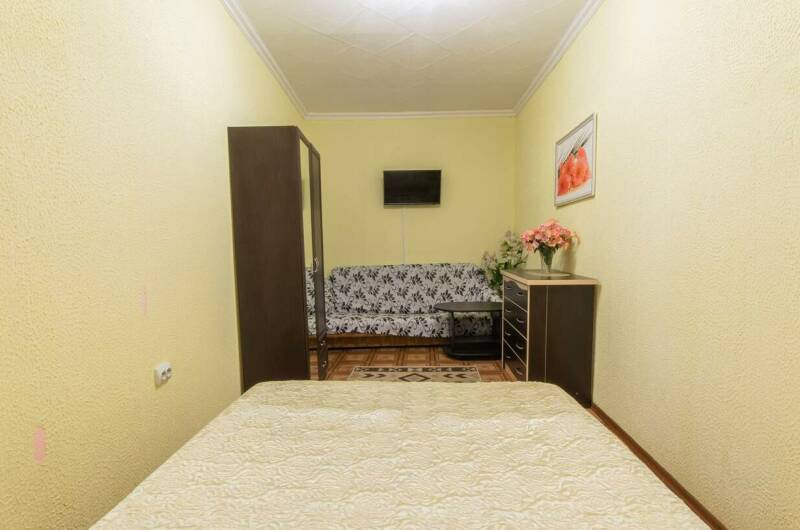 Двухкомнатный номер на 5 человек