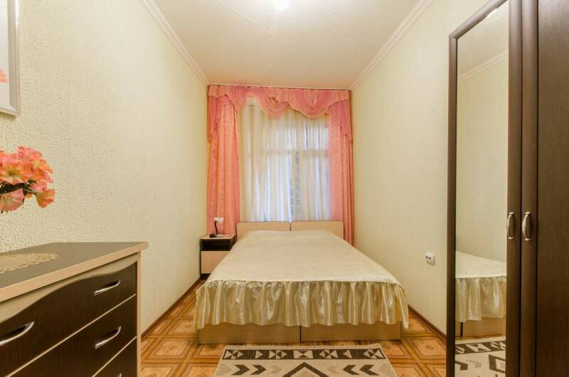 Двухкомнатный номер на 6 человек