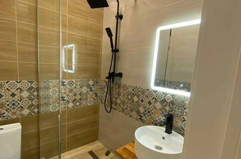 Номер-«34». 2 — комн. Восьмиместный «Супер Люкс+»