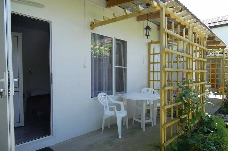 Трёхместный «Комфорт» с беседкой