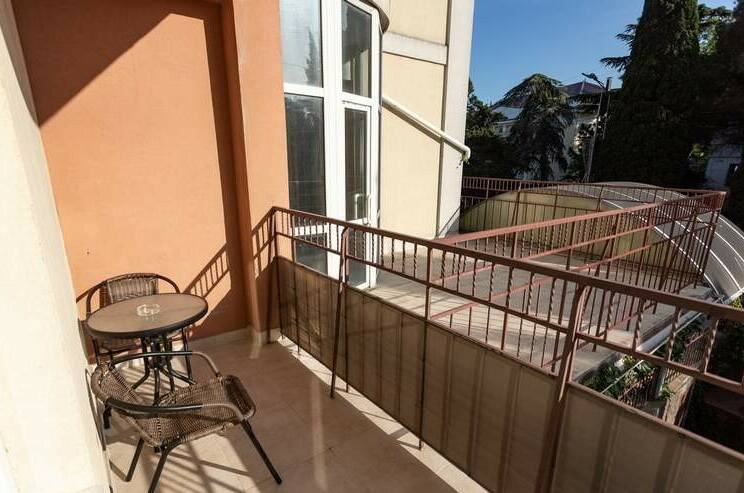 Однокомнатная квартира № 1−1 (3 этаж)