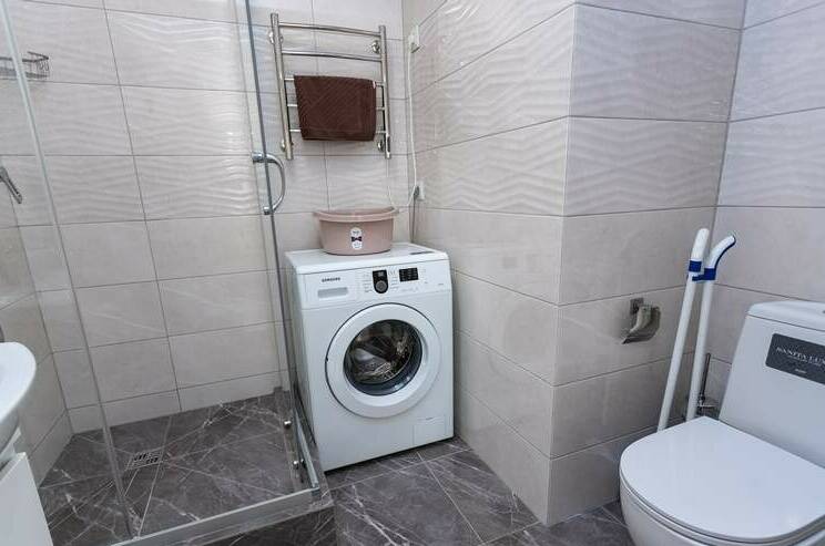 Однокомнатная квартира № 1−1 (3 этаж)