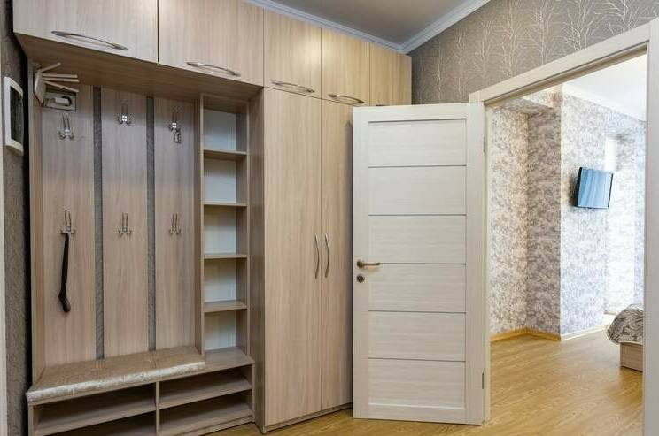 Двухкомнатная квартира № 1−2 (3 этаж)