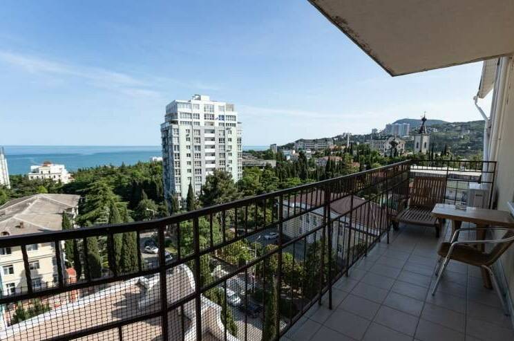 Трехкомнатные апартаменты№ 16 (10 этаж)