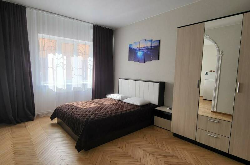 Апартаменты двухкомнатные с кухней