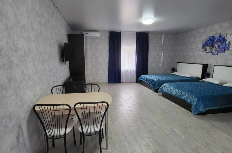 Апартаменты Шестиместные с отдельным входом