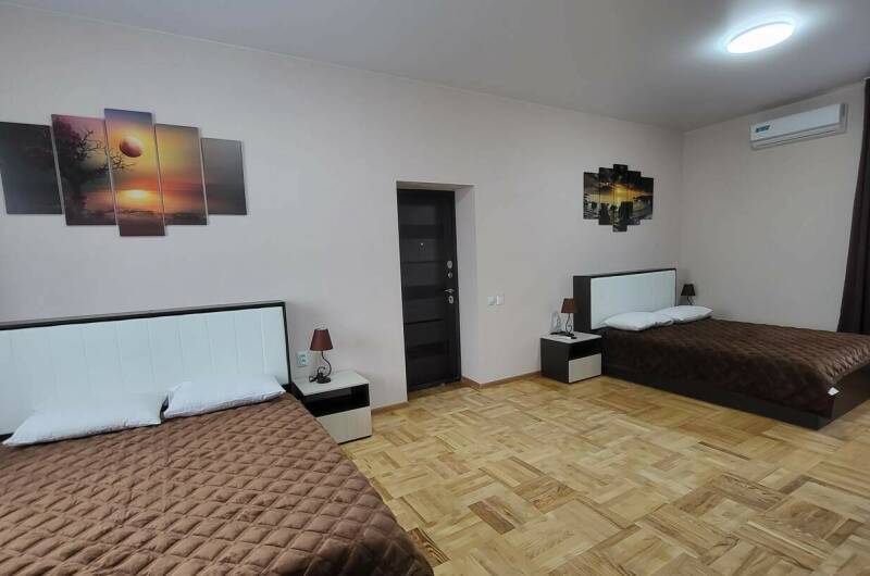 Апартаменты двухкомнатные с отдельной кухней