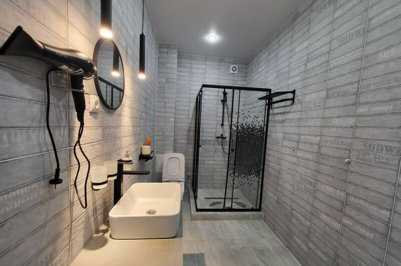 Апартаменты четырехместные Лофт с балконом